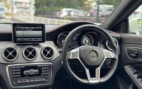 Mercedes-Benz CLA, 2018 год, 13 фотография