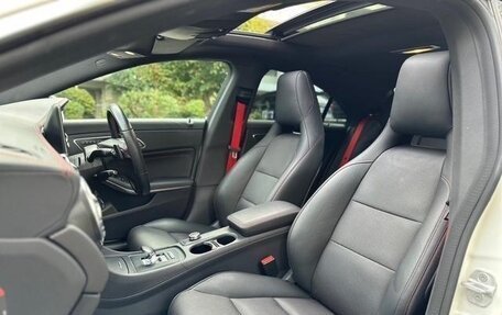 Mercedes-Benz CLA, 2018 год, 19 фотография