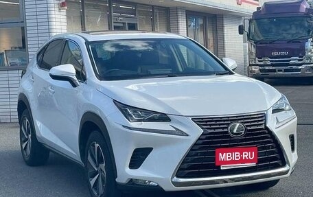 Lexus NX I, 2021 год, 2 980 001 рублей, 6 фотография