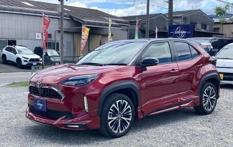 Toyota Yaris Cross, 2022 год, 1 680 001 рублей, 2 фотография