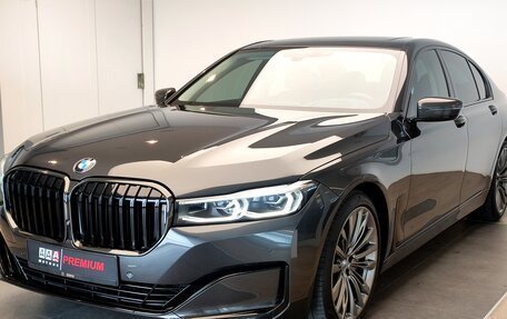 BMW 7 серия, 2019 год, 5 700 000 рублей, 1 фотография