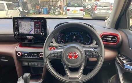 Toyota Yaris Cross, 2022 год, 1 680 001 рублей, 18 фотография