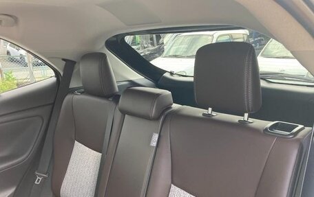 Toyota Yaris Cross, 2022 год, 1 680 001 рублей, 23 фотография