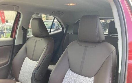 Toyota Yaris Cross, 2022 год, 1 680 001 рублей, 31 фотография