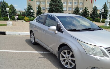 Toyota Avensis III рестайлинг, 2010 год, 1 175 000 рублей, 2 фотография