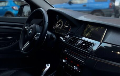 BMW 5 серия, 2015 год, 1 940 000 рублей, 9 фотография