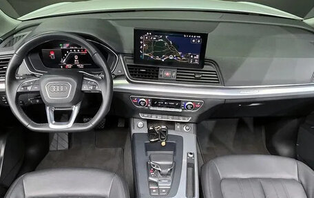 Audi Q5, 2022 год, 4 633 591 рублей, 7 фотография