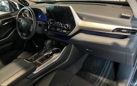 Toyota Highlander, 2025 год, 5 750 000 рублей, 7 фотография