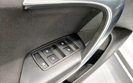 Opel Insignia II рестайлинг, 2014 год, 1 290 000 рублей, 12 фотография