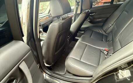 BMW 3 серия, 2010 год, 980 000 рублей, 11 фотография