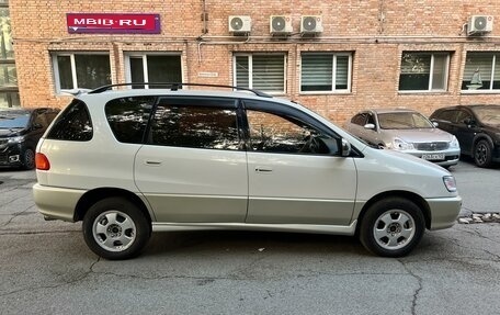 Toyota Ipsum II, 1998 год, 515 000 рублей, 9 фотография