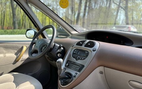 Citroen Xsara Picasso, 2002 год, 215 000 рублей, 25 фотография