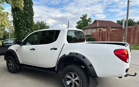 Mitsubishi L200 IV рестайлинг, 2007 год, 1 500 000 рублей, 4 фотография