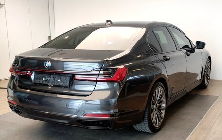 BMW 7 серия, 2019 год, 5 700 000 рублей, 4 фотография