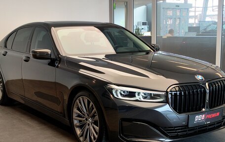 BMW 7 серия, 2019 год, 5 700 000 рублей, 3 фотография