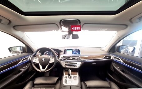 BMW 7 серия, 2019 год, 5 700 000 рублей, 12 фотография