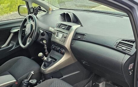 Toyota Verso I, 2009 год, 995 000 рублей, 11 фотография