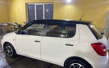 Skoda Fabia II, 2009 год, 650 000 рублей, 2 фотография