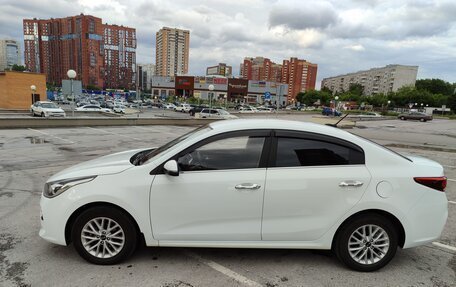 KIA Rio IV, 2020 год, 1 900 000 рублей, 4 фотография