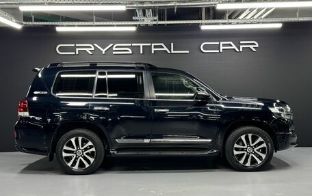 Toyota Land Cruiser 200, 2018 год, 7 350 000 рублей, 5 фотография