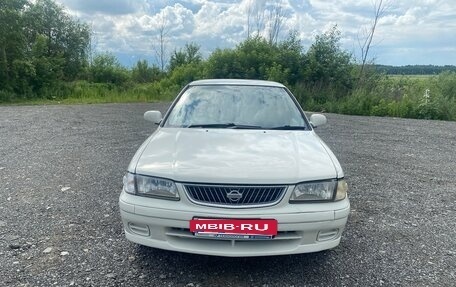 Nissan Sunny B15, 1999 год, 320 000 рублей, 2 фотография