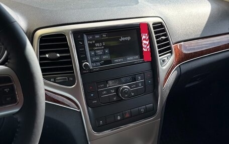 Jeep Grand Cherokee, 2012 год, 1 900 000 рублей, 11 фотография