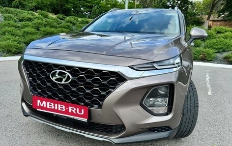 Hyundai Santa Fe IV, 2019 год, 3 400 000 рублей, 5 фотография