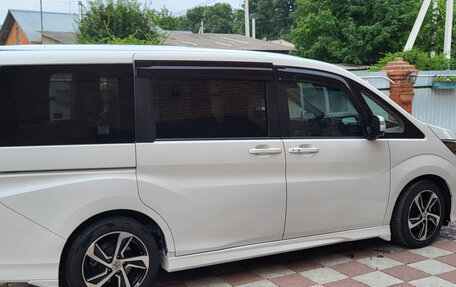 Honda Stepwgn IV, 2019 год, 2 750 000 рублей, 4 фотография