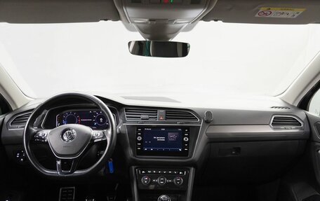 Volkswagen Tiguan II, 2019 год, 2 000 000 рублей, 9 фотография