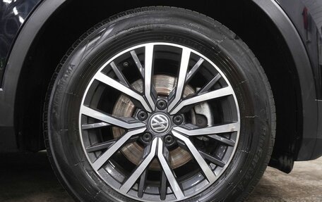 Volkswagen Tiguan II, 2019 год, 2 000 000 рублей, 19 фотография
