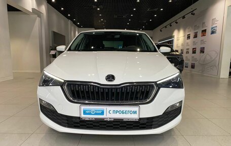 Skoda Rapid II, 2022 год, 1 950 000 рублей, 2 фотография