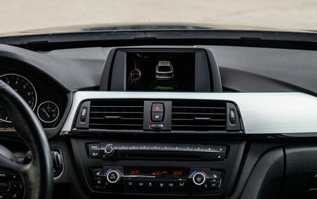 BMW 3 серия, 2015 год, 2 150 000 рублей, 20 фотография