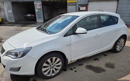 Opel Astra J, 2011 год, 649 000 рублей, 6 фотография