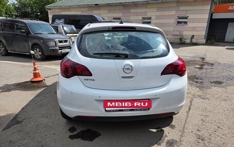 Opel Astra J, 2011 год, 649 000 рублей, 5 фотография