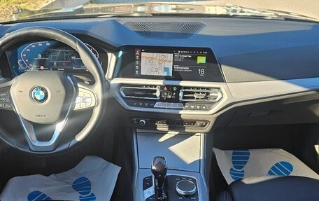 BMW 3 серия, 2022 год, 3 300 000 рублей, 11 фотография