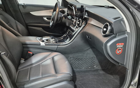 Mercedes-Benz C-Класс, 2019 год, 3 200 000 рублей, 14 фотография