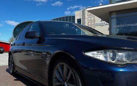 BMW 5 серия, 2011 год, 2 300 000 рублей, 2 фотография