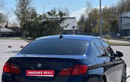 BMW 5 серия, 2011 год, 2 300 000 рублей, 6 фотография