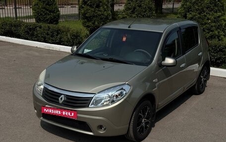 Renault Sandero I, 2012 год, 599 000 рублей, 3 фотография