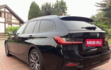 BMW 3 серия, 2022 год, 2 900 000 рублей, 5 фотография