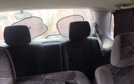 Toyota Estima III рестайлинг -2, 2000 год, 770 000 рублей, 13 фотография