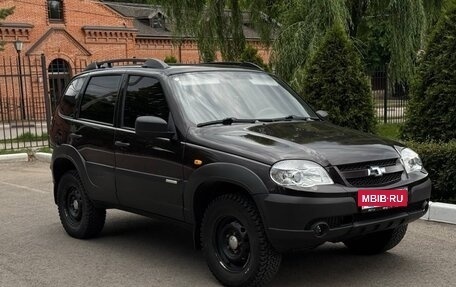 Chevrolet Niva I рестайлинг, 2013 год, 570 000 рублей, 6 фотография