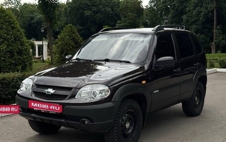 Chevrolet Niva I рестайлинг, 2013 год, 570 000 рублей, 14 фотография