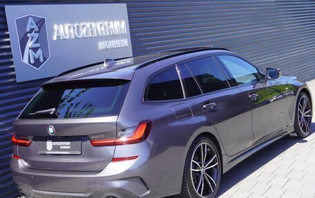 BMW 3 серия, 2022 год, 3 650 000 рублей, 6 фотография