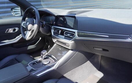 BMW 3 серия, 2022 год, 3 650 000 рублей, 16 фотография