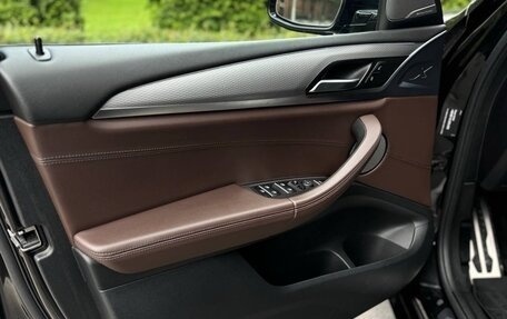 BMW X3, 2018 год, 3 750 000 рублей, 29 фотография