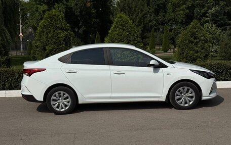 Hyundai Solaris II рестайлинг, 2020 год, 1 420 000 рублей, 9 фотография