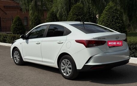 Hyundai Solaris II рестайлинг, 2020 год, 1 420 000 рублей, 18 фотография