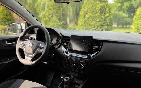 Hyundai Solaris II рестайлинг, 2020 год, 1 420 000 рублей, 34 фотография