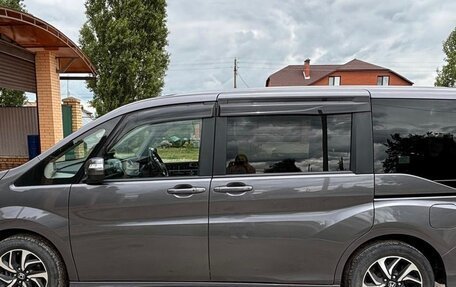 Honda Stepwgn IV, 2020 год, 2 950 000 рублей, 4 фотография